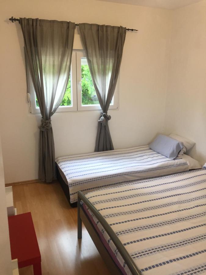 Apartman Lili Cetinje Exterior foto